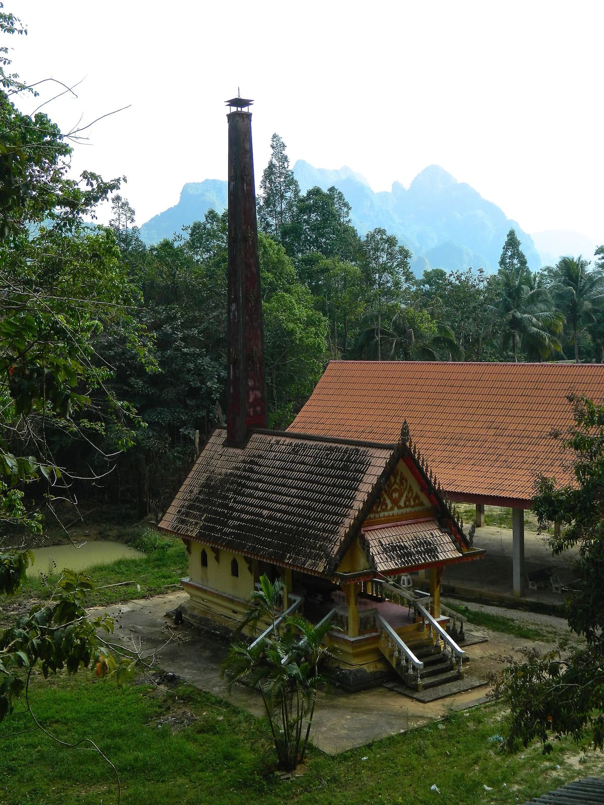 Khao Sok Village