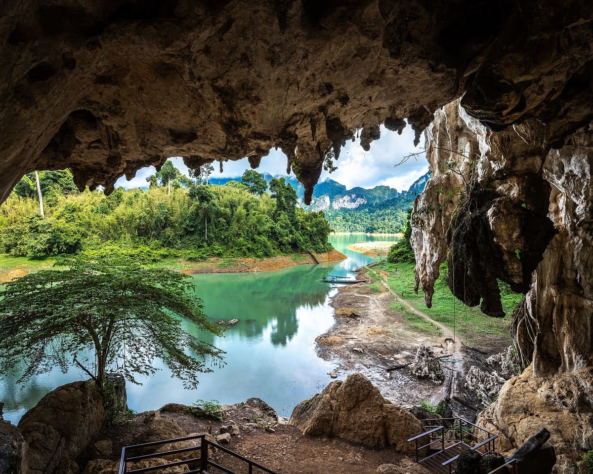 Diamond Cave